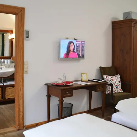 Hermann Bar Hotel *