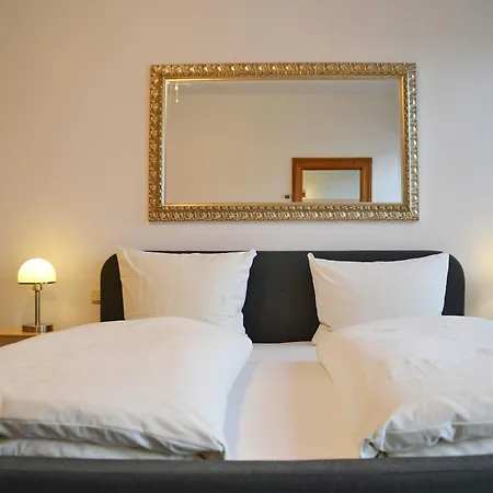 Hermann Bar Ξενοδοχείο *