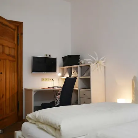 Hermann Bar Hotell *