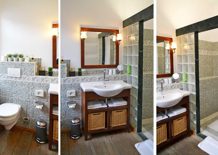 Hermann Bar Отель *